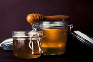 Lire la suite à propos de l’article Miel de manuka : une délicieuse cure naturelle pour votre bien-être